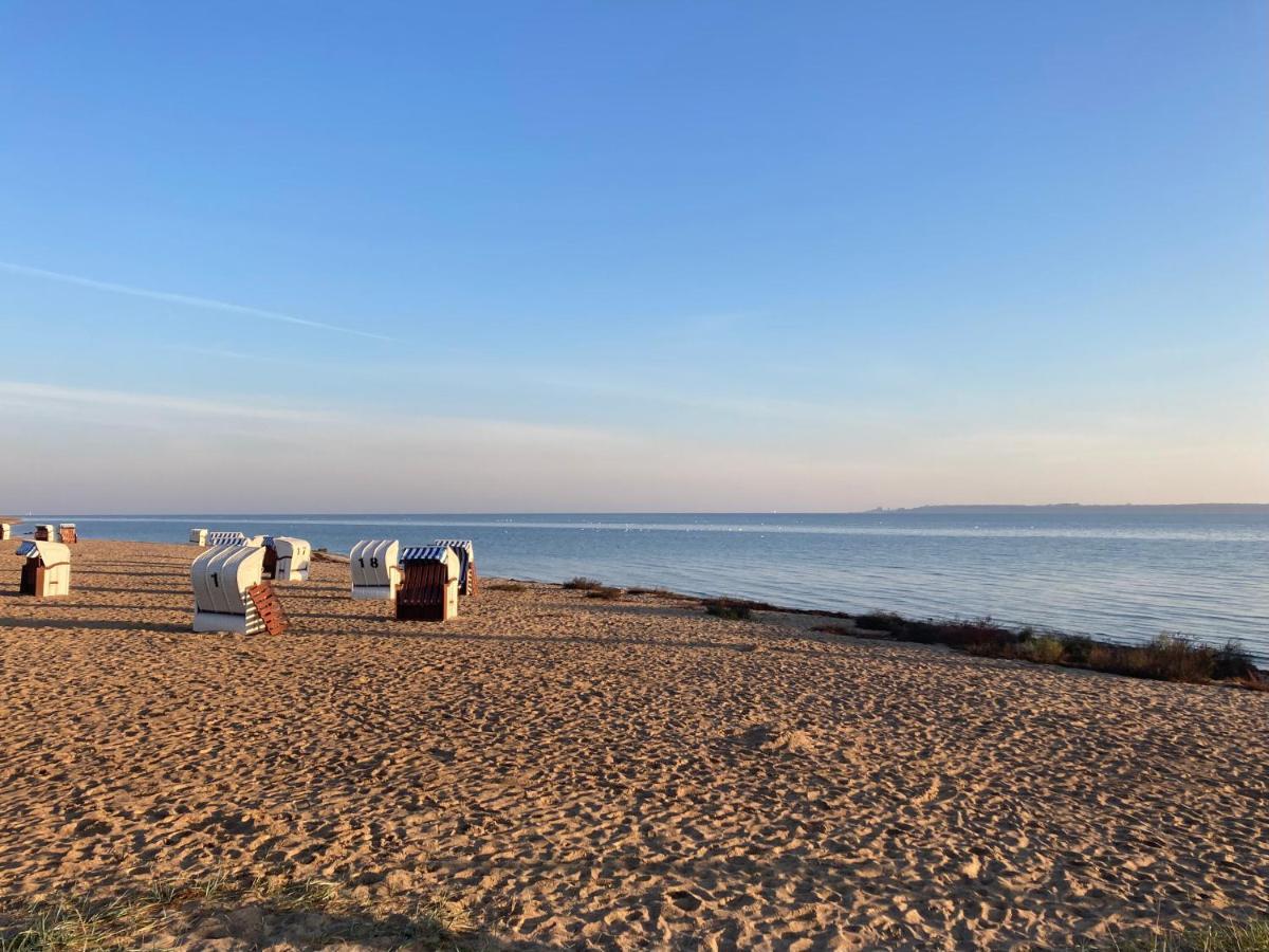 Bades Huk Marina Hotel Hohen Wieschendorf Екстер'єр фото